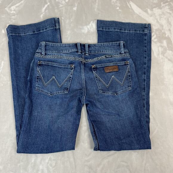 Wrangler Jeans Womens 9x34 Blue Denim Bootcut Flare Mid Rise Y2K Western Rodeo - Picture 1 of 11